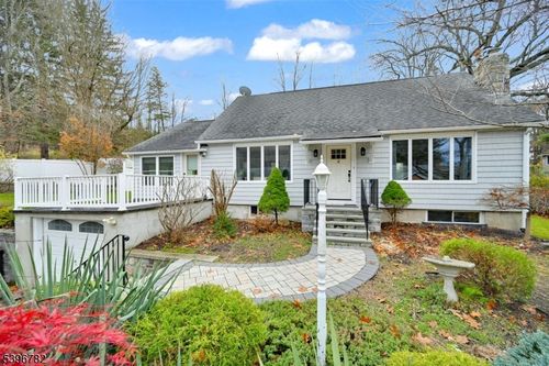 12 Richards St, Ogdensburg, NJ, 07439-1109 | Card Image