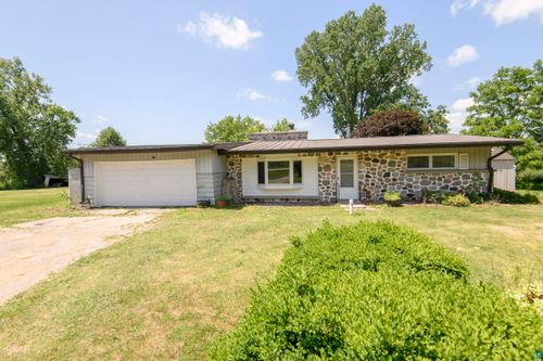 W224S9735 Big Bend Dr, Big Bend, WI, 53103-9727 | Card Image