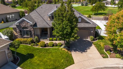333 Escala Ln, Centerville, UT, 84014-2825 | Card Image