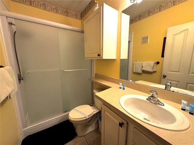 APT-201 - 8809 Dunes Ct, Condo with 4 bedrooms, 2 bathrooms and null parking in Kissimmee FL | Image 11