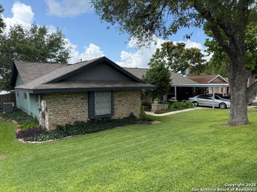 5614 Brandemere Dr, San Antonio, TX, 78218-2301 | Card Image