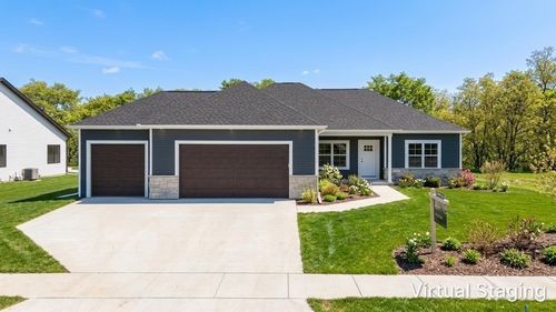 3740 N Woodbury Ln, Janesville, WI, 53545 | Card Image