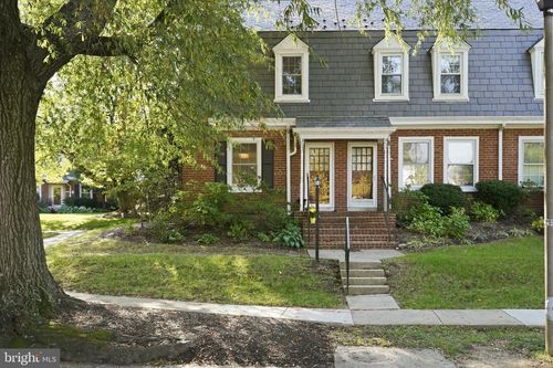 4122 36th St S, ARLINGTON, VA, 22206-1806 | Card Image