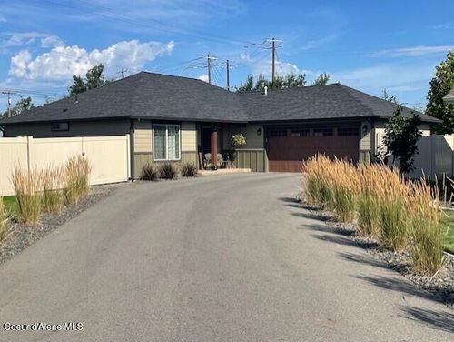 1471 N Fordham St, Post Falls, ID, 83854-3406 | Card Image