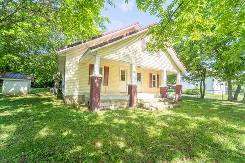 201 S Main St, Pleasant Hope, MO, 65725-8121 | Card Image