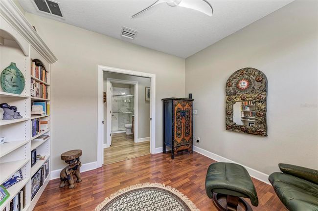 5016 Savona Run, House other with 2 bedrooms, 2 bathrooms and null parking in BRADENTON FL | Image 27