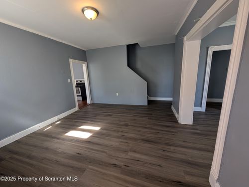 340 342 Railroad Avenue, Scranton, PA, 18505 | Card Image