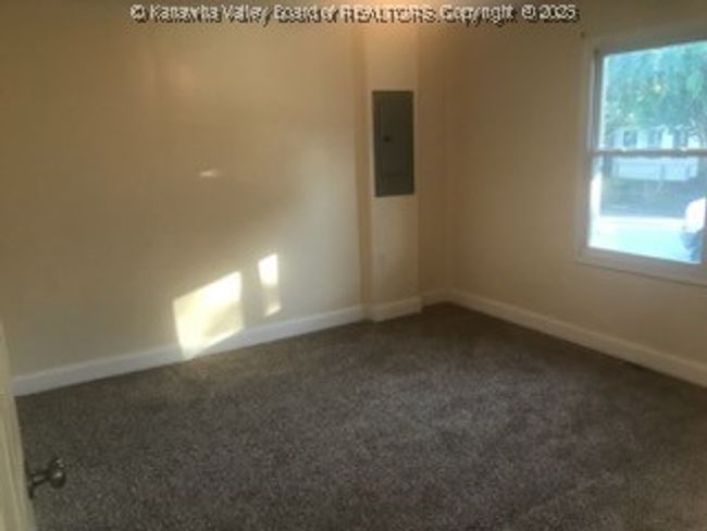 1501 15 Th St, House other with 4 bedrooms, 2 bathrooms and null parking in Nitro WV | Image 25