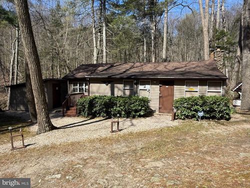 1C401 Staley Road, WAYNESBORO, PA, 17268 | Card Image