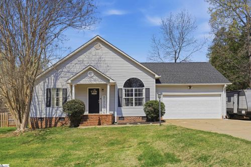 118 Aycock Dr, Anderson, SC, 29621-3000 | Card Image