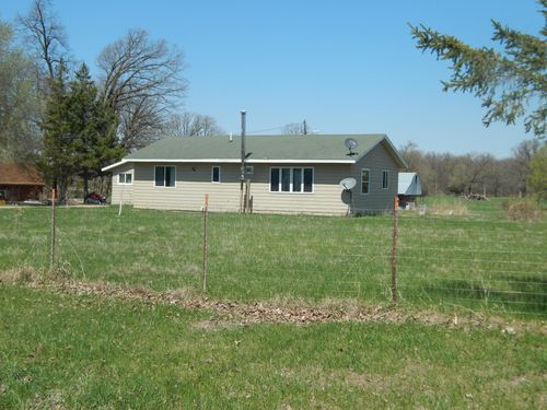 17884 County Road 66 Ne, Eagle Bend, MN, 56446-8114 | Card Image