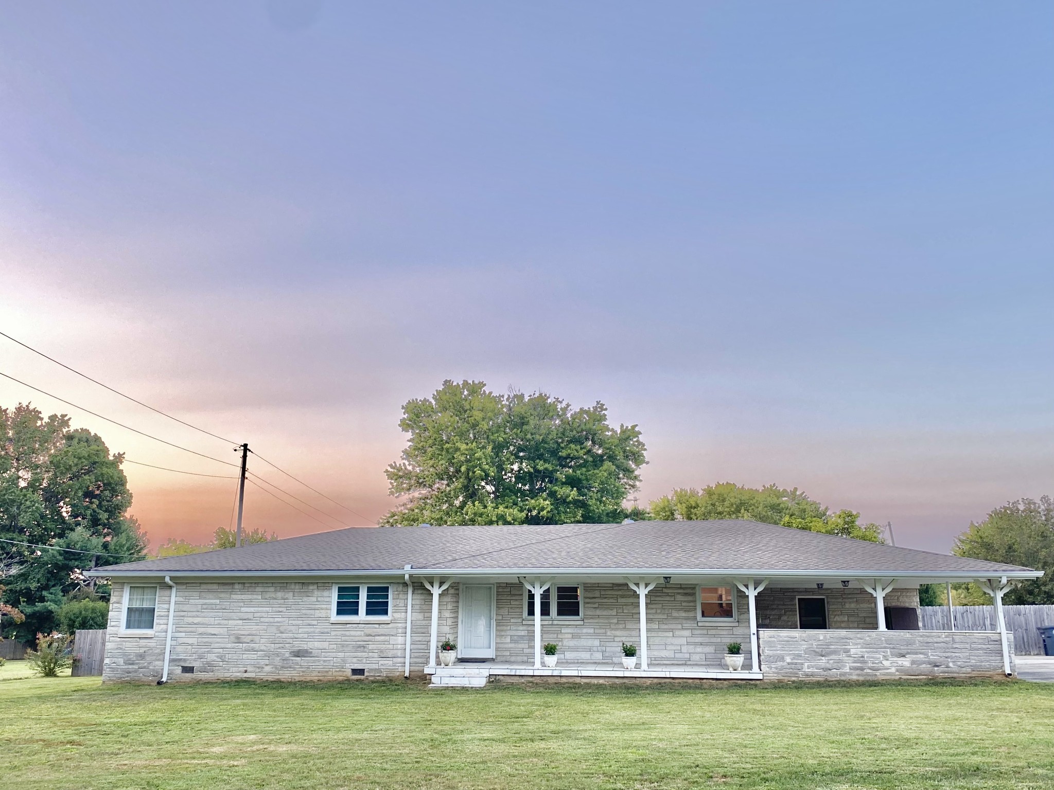 Sylvian Dr, Lafayette, TN 37083