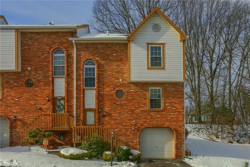 2405 Timberglen Dr, Imperial, PA, 15126-9273 | Card Image