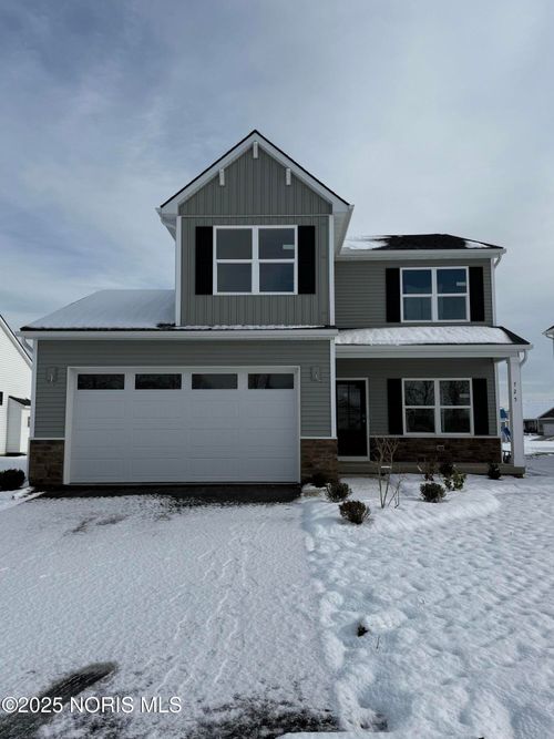 725 W Ironwood Dr, Rossford, OH, 43460-1562 | Card Image