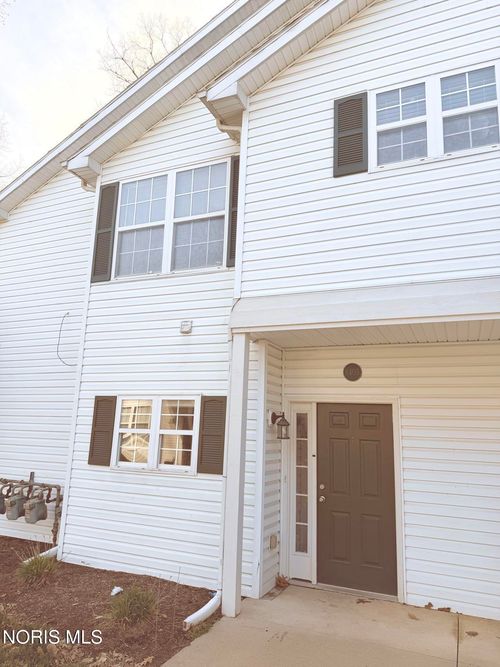 6405 Triple Crown Ln, Toledo, OH, 43615-2443 | Card Image