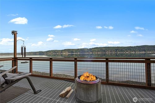 10212 Ne North Shore Rd, Belfair, WA, 98528-8708 | Card Image