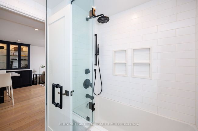 203 - 40 Oaklands Ave, Condo with 1 bedrooms, 1 bathrooms and null parking in Toronto ON | Image 19