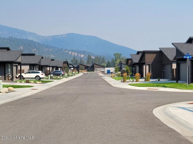 Street View with Rathdrum Mountain in Back | Image 35