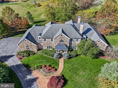 411 Webb Rd, CHADDS FORD, PA, 19317-9722 | Card Image