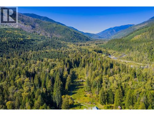 Block 6 Marquise Street, Poplar Creek, BC, V0G1N0 | Card Image