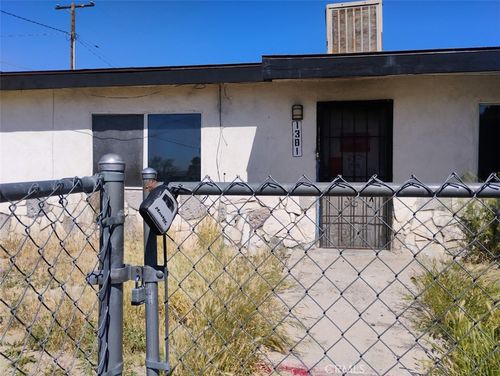 1381 Sage Dr, Barstow, CA, 92311-2446 | Card Image