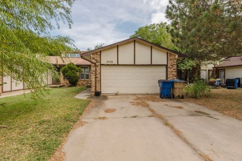 2438 S Capri Ln, Wichita, KS, 67210-1901 | Card Image