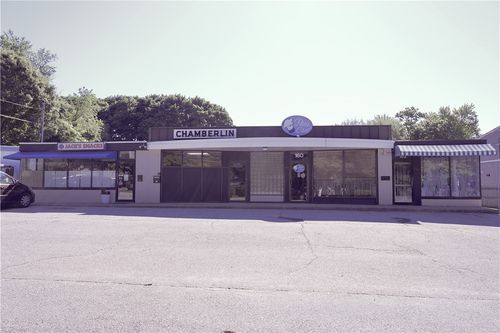 160 Greenwich Ave, Warwick, RI, 02886-1216 | Card Image