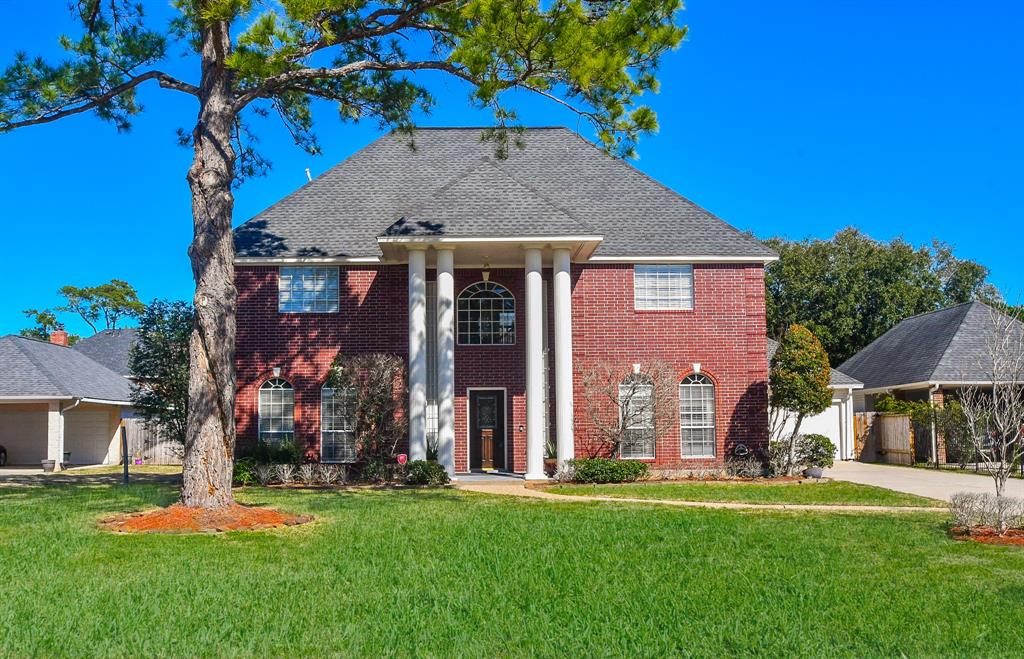 18914 Mountain Spring Drive, For Sale in Spring Zoocasa