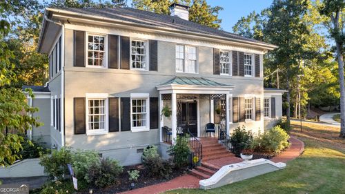 131 Woodbine Cir, Newnan, GA, 30263-2617 | Card Image