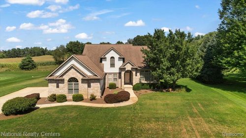 2858 Katie Ln, Milford, MI, 48380-2023 | Card Image