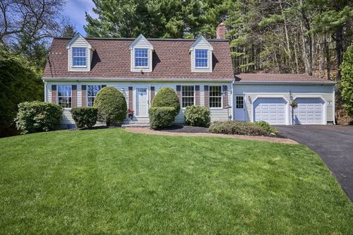 70 Harrington Rd, Framingham, MA, 01701-2642 | Card Image