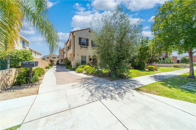 B - 130 Alta St, Condo with 3 bedrooms, 3 bathrooms and 2 parking in Arcadia CA | Image 29