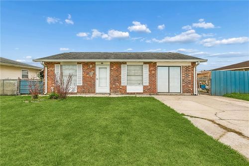 3021 Mount Kennedy Dr, Marrero, LA, 70072-5531 | Card Image