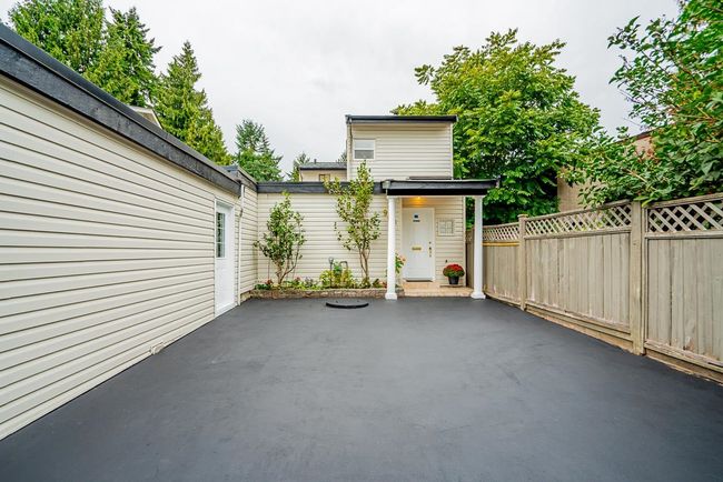 968 Cherrybrook Place, House other with 3 bedrooms, 1 bathrooms and 3 parking in Coquitlam BC | Image 1