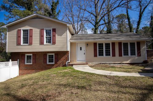 36 Converse Dr, Aiken, SC, 29803-6216 | Card Image