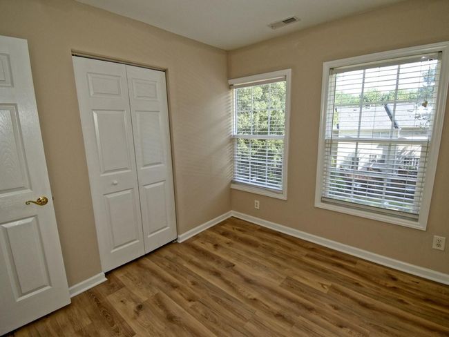 Photo #16 | Image 16