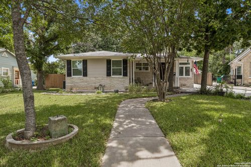 132 W Mandalay Dr, San Antonio, TX, 78212-1501 | Card Image