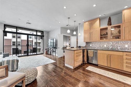 apt-408-401 W Watson St, Fayetteville, AR, 72701-4575 | Card Image