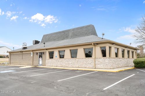 1301 Gum Branch Rd, Jacksonville, NC, 28540-5018 | Card Image