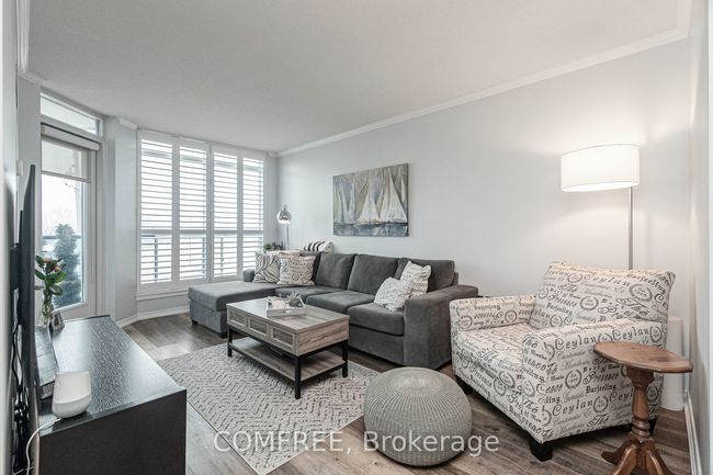 110 - 340 Watson St W, Condo with 1 bedrooms, 1 bathrooms and null parking in Whitby ON | Image 10