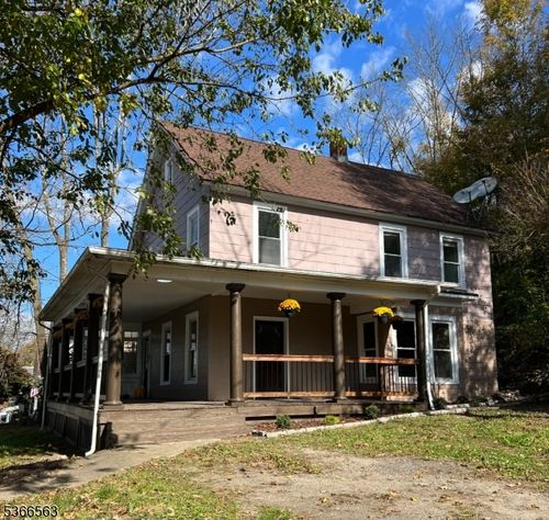 2 Clove Ave, Sussex, NJ, 07461-1902 | Card Image