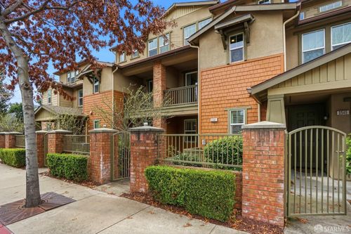 2541 Oak Road, Walnut Creek, CA, 94597 | Card Image