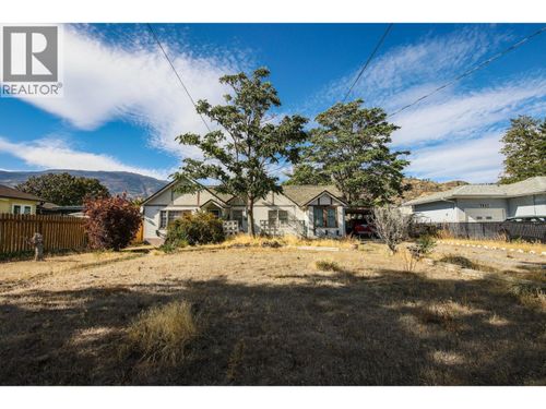5858 Okanagan St, Oliver, BC, V0H1T9 | Card Image