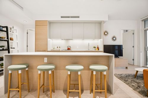 3801-1289 Hornby St, Vancouver, BC, V6Z0G7 | Card Image