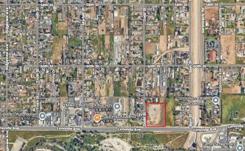 6165 Dodd St, Jurupa Valley, CA, 91752-2604 | Card Image