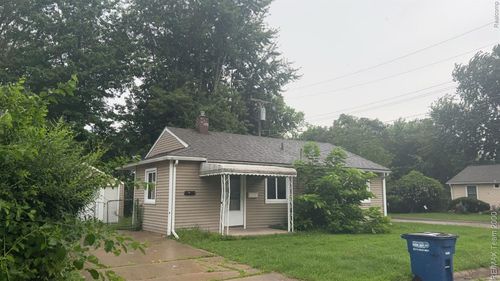 33411 Bentley Ct, Westland, MI, 48186-5458 | Card Image