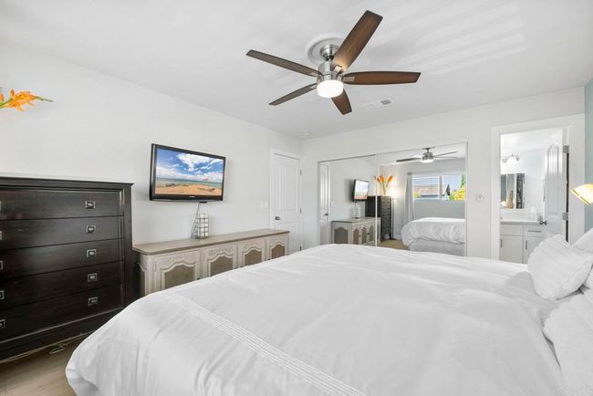 UNIT-13 - 2352 Altisma Way, Condo with 2 bedrooms, 2 bathrooms and 2 parking in Carlsbad CA | Image 18