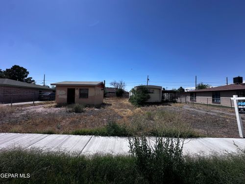 125 Ensenada Way, Socorro, TX, 79927-1615 | Card Image