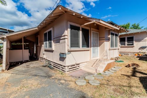 b-1746 Citron St, Honolulu, HI, 96826-2564 | Card Image