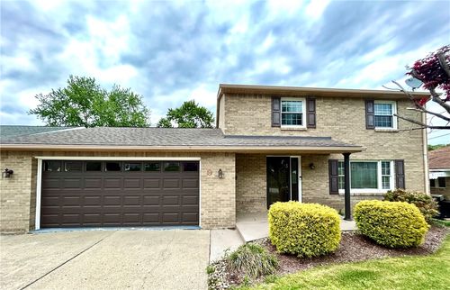 504 Maple St, Jeannette, PA, 15644-2809 | Card Image